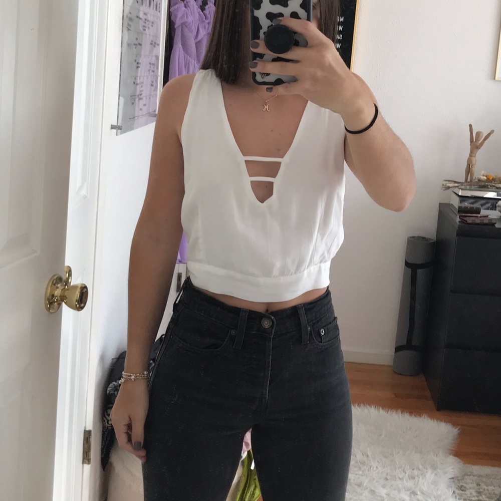 Lucy Love Cropped Open Back Blouse